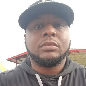 Meet your Posher, Cliff